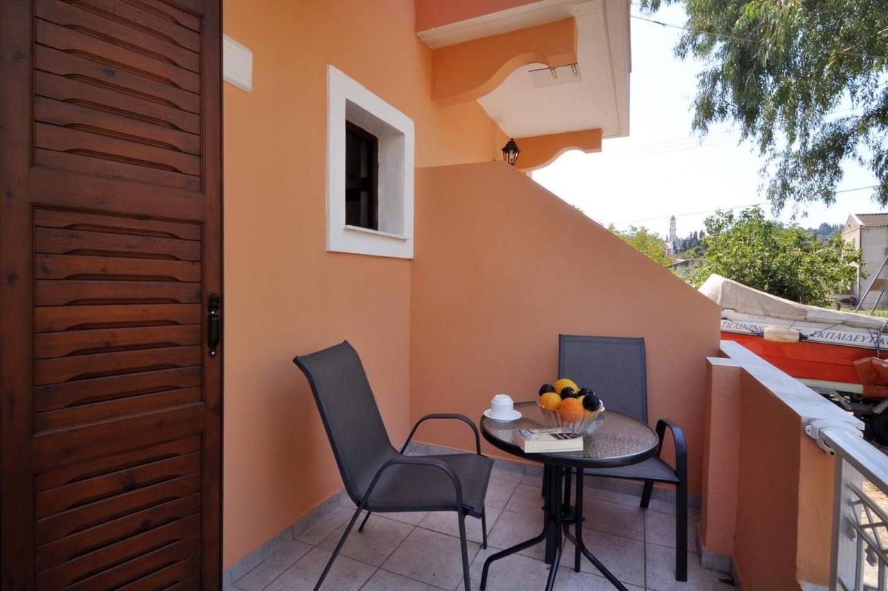 Kloudas Apartments Potamos  Exterior photo